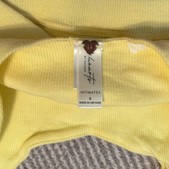 Yellow Ribbed Crop Top - Picture 2 of 3